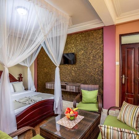 Keba Xpress Hotel - Entebbe Bagian luar foto